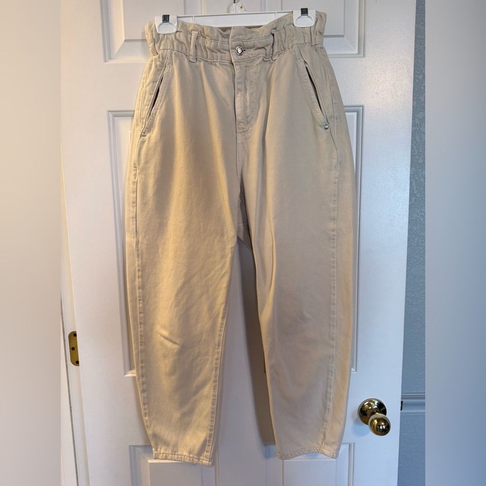 Zara Women's Beige Barrel Leg Pants